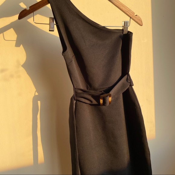 Black One Shoulder ASOS Dress - Picture 4 of 4